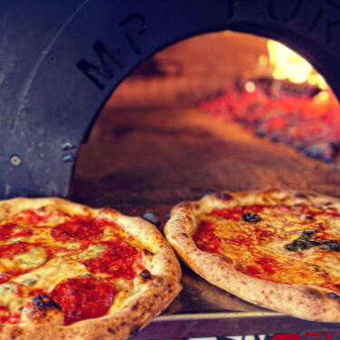 Afbeelding van "PIZZAMETPAZZI.NL"