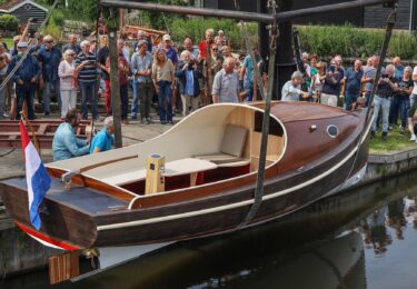 Foto bij het artikel: "Werffboat 24 Workum te water"